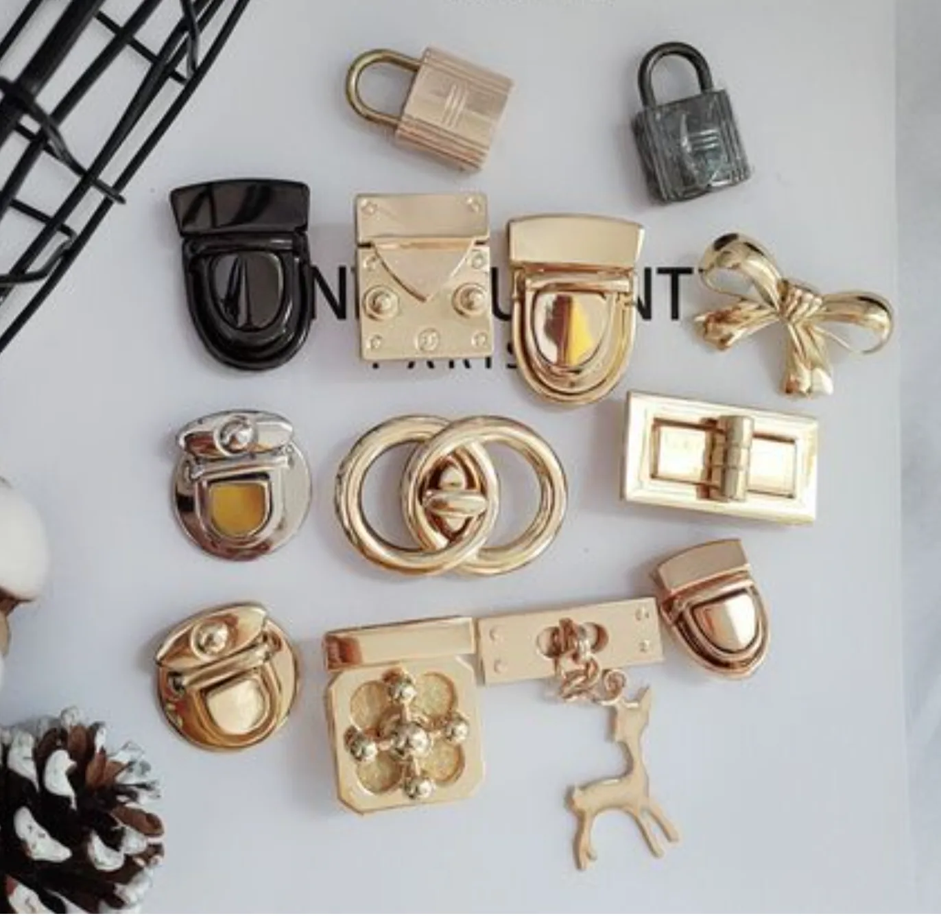 Custom bag accessories and trims for hardware specification