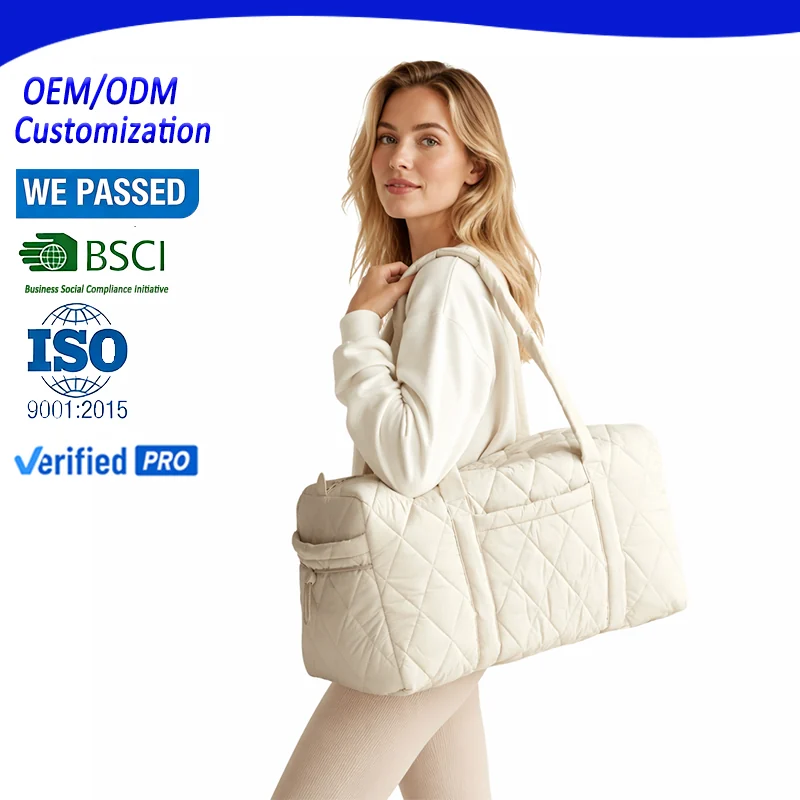Custom Quilted Puffy Gym Duffle Bag